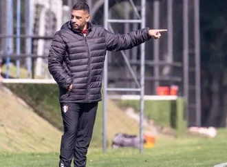 Diego Souza e comissão terão salário de R$ 30 mil mensais no JEC na Copa SC