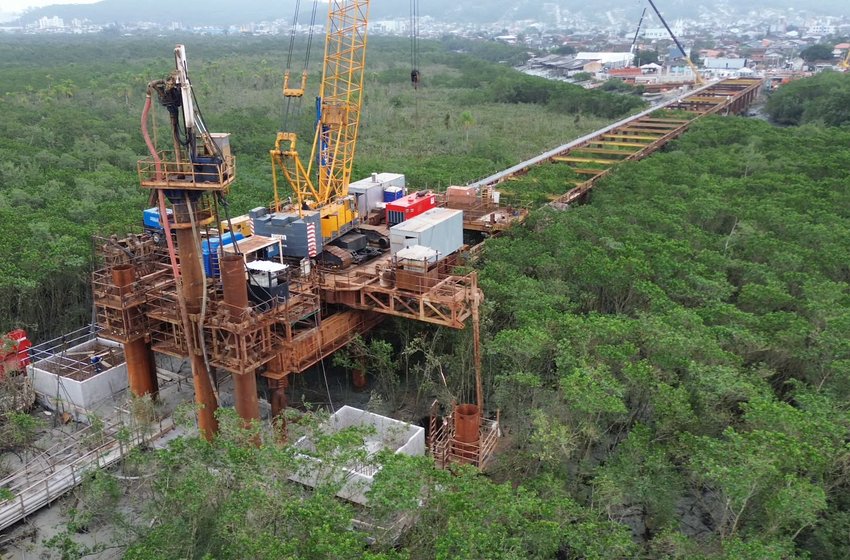 Ponte Joinville atinge 55% de execução e avança na ligação entre Boa Vista e Adhemar Garcia