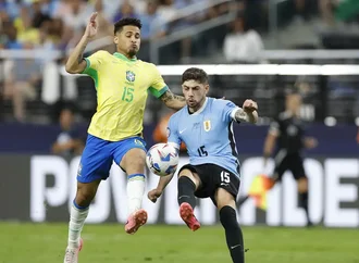 Brasil cai nos pênaltis diante do Uruguai e dá adeus à Copa América