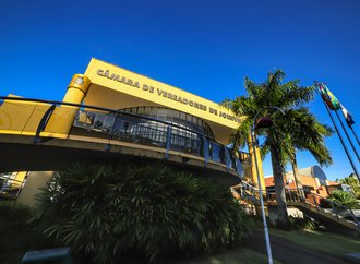 Câmara de Joinville elimina uso de papel e se torna 100% digital a partir de segunda-feira