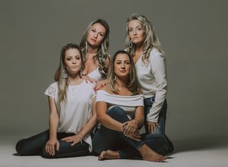 Joinville recebe espetáculo gratuito de música italiana com o quarteto Canto Daqui
