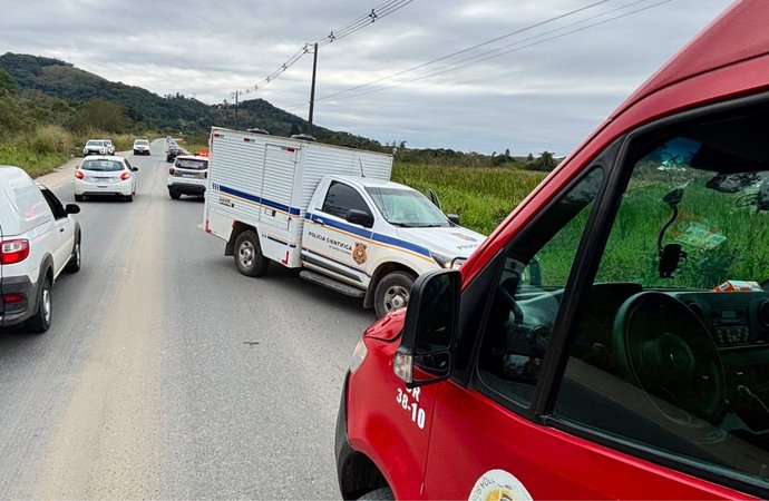 Motociclista morre em acidente na Estrada Rio do Morro