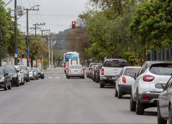 Prefeitura vai implantar sentido único em toda a extensão da rua Urussanga