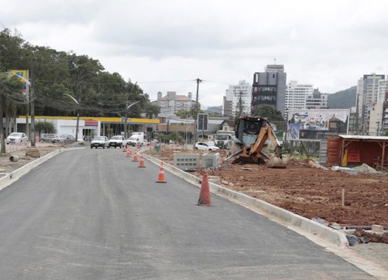 Seinfra realiza obras de travessias na ruas Coronel Santiago e Porto União