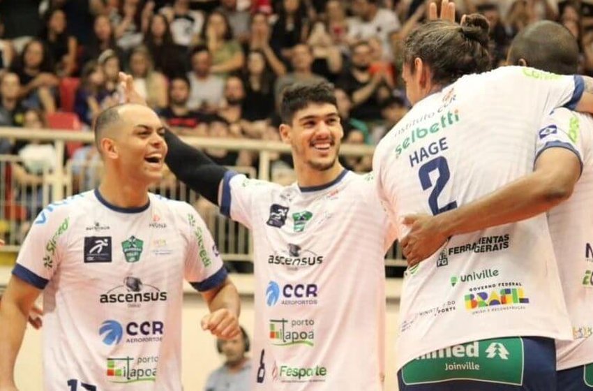 Título inédito: Joinville supera Blumenau e é campeão catarinense de vôlei masculino