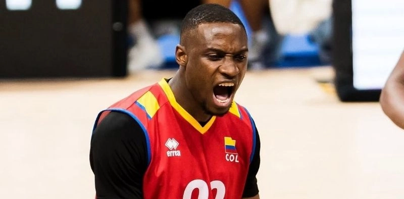 Joinville Vôlei contrata central colombiano e fecha elenco de 15 para 2026/27
