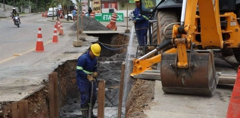 Obras alteram trânsito e podem afetar abastecimento de água em dois bairros de Joinville