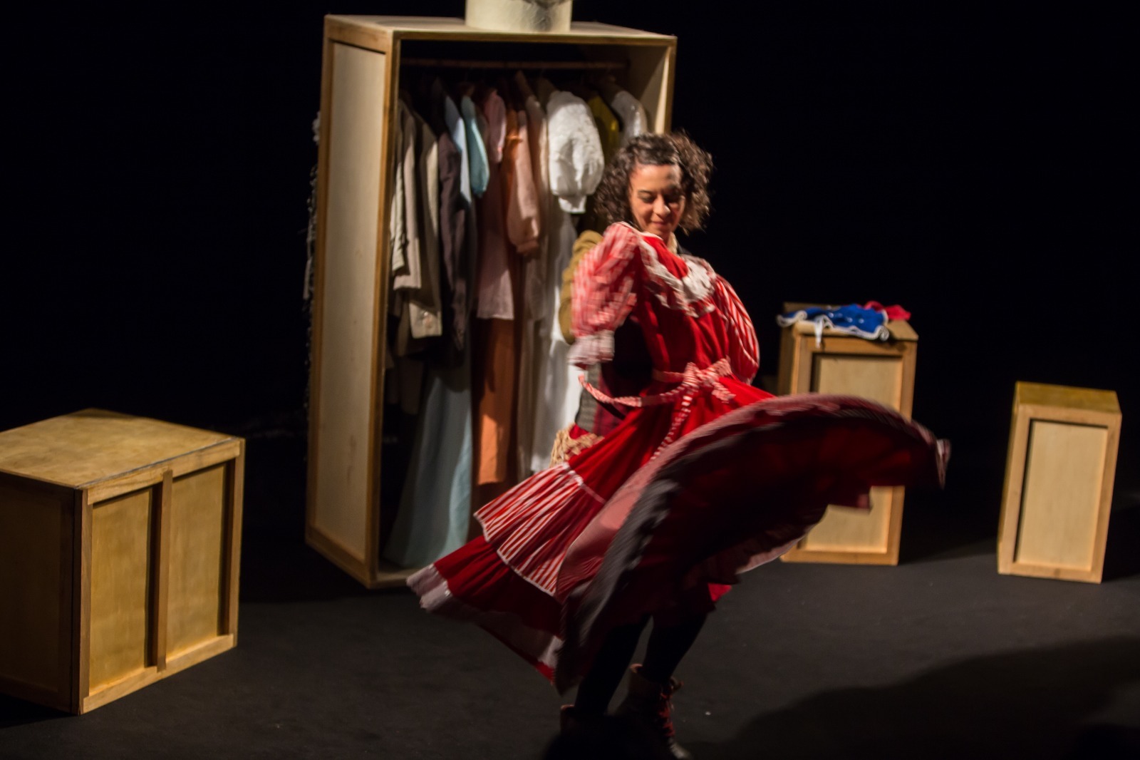 Cia Andante apresenta peça de teatro de objetos em Joinville nos próximos dois finais de semana