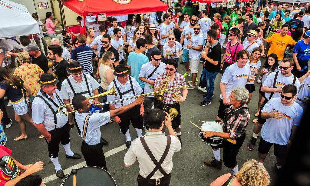 Pirabeiraba comemora 165 anos com feira, atrações musicais e Stammtisch