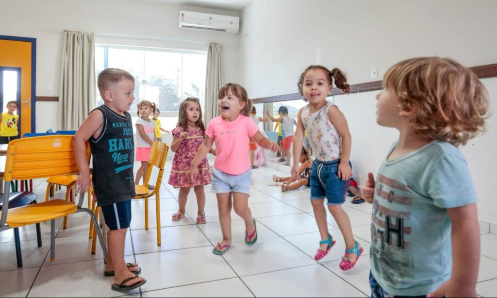 Prefeitura de Joinville divulga quadro com 826 vagas para crianças em CEIs municipais
