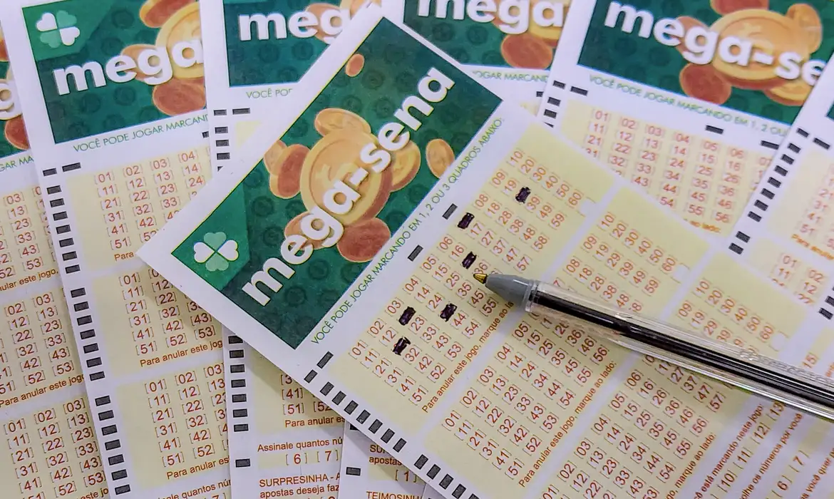 Prêmio de R$ 114,1 milhões da Mega-Sena vai para bolão feito no Paraná