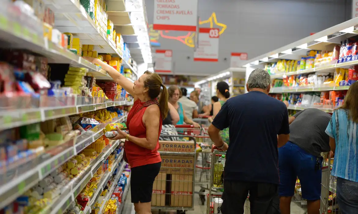 Prévia da inflação de fevereiro é de 1,23%