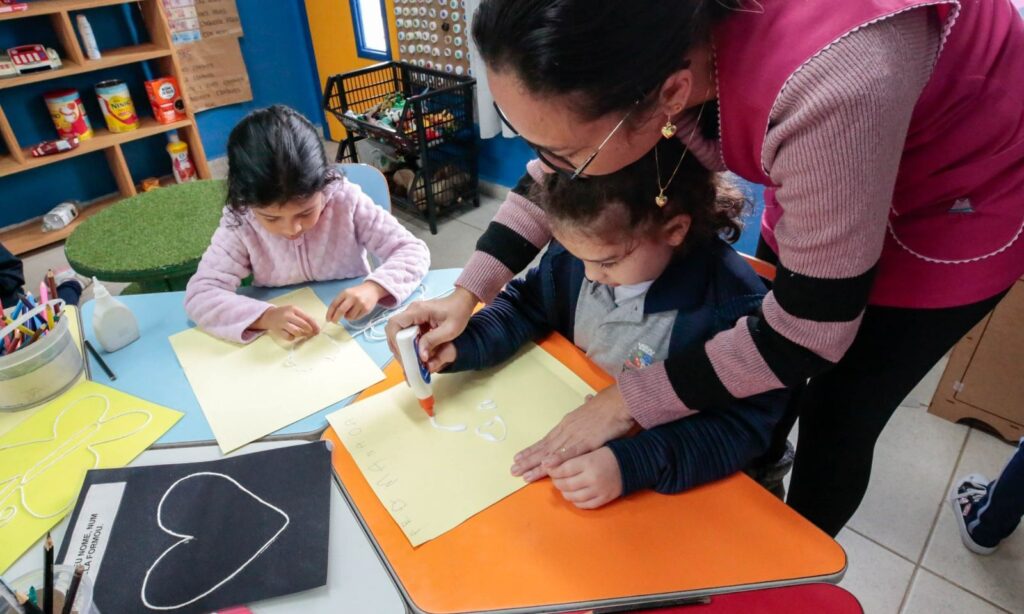 Secretaria de Educação de Joinville divulga quadro com 498 vagas em CEIs conveniados